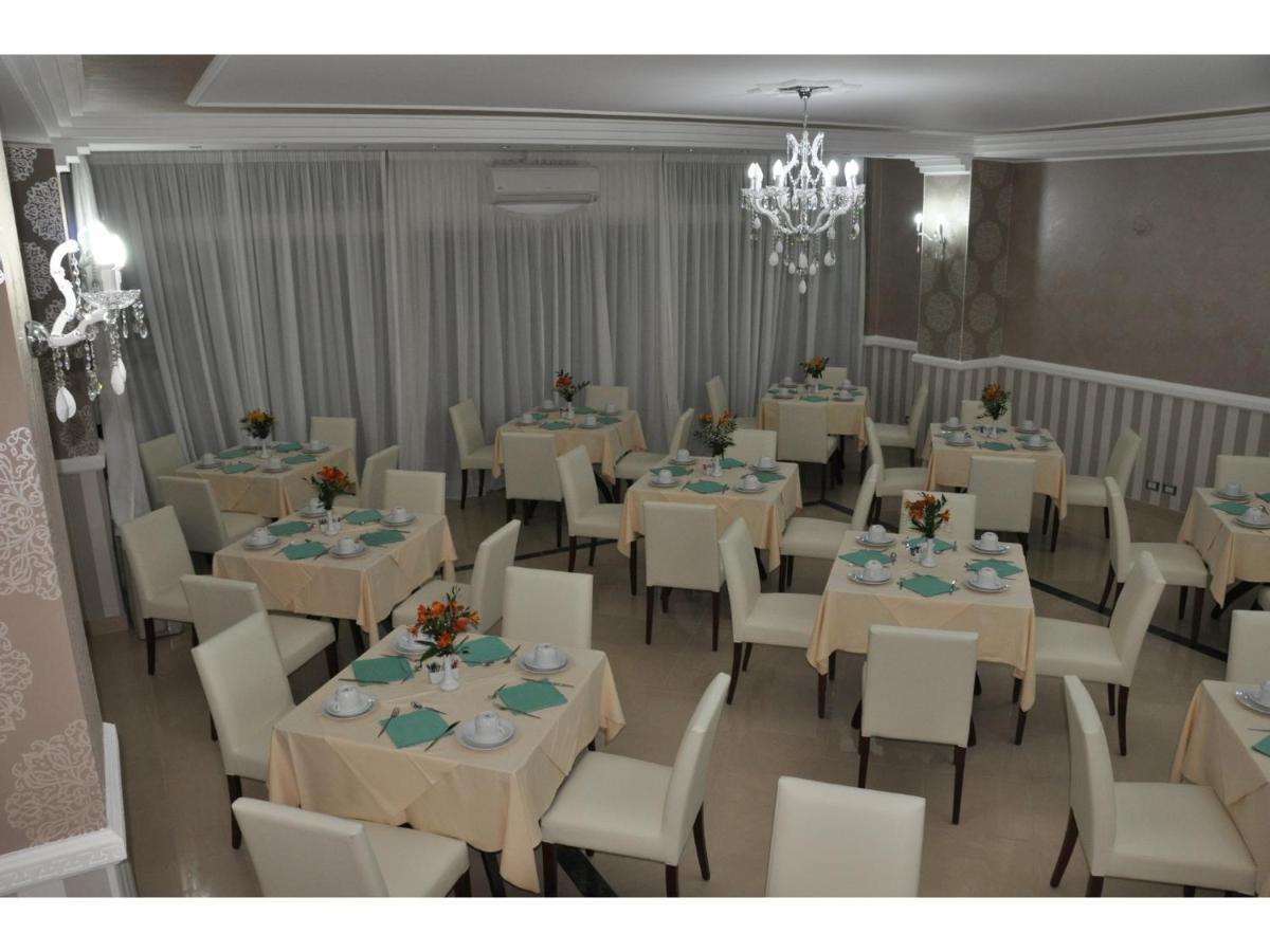 Hotel Inn Giardini Naxos Exterior foto